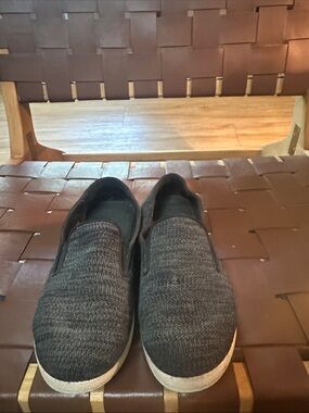 FitFlop Women's Slip-On Knit Loafers in Charcoal